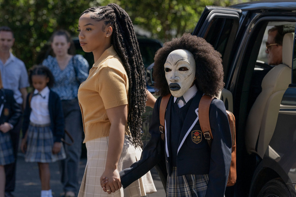 Source-feed image associated with Peacock’s Horror Thriller ‘Strung’ Falters on Scares and Devolves Into Comedic, Campy Chaos: Review