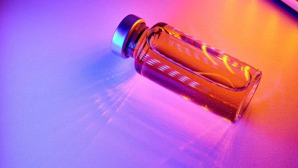 Source-feed image associated with FDA advisory panel narrowly rejects compounding of one peptide, backs two others