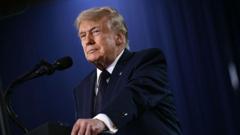Source-feed image associated with Trump administration wants federal workers to sign NDAs