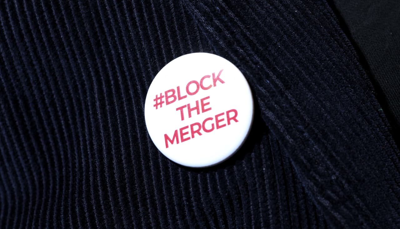 Source-feed image associated with There’s a ticking time bomb under the Paramount-Warner Bros. deal. Here’s what could set it off.