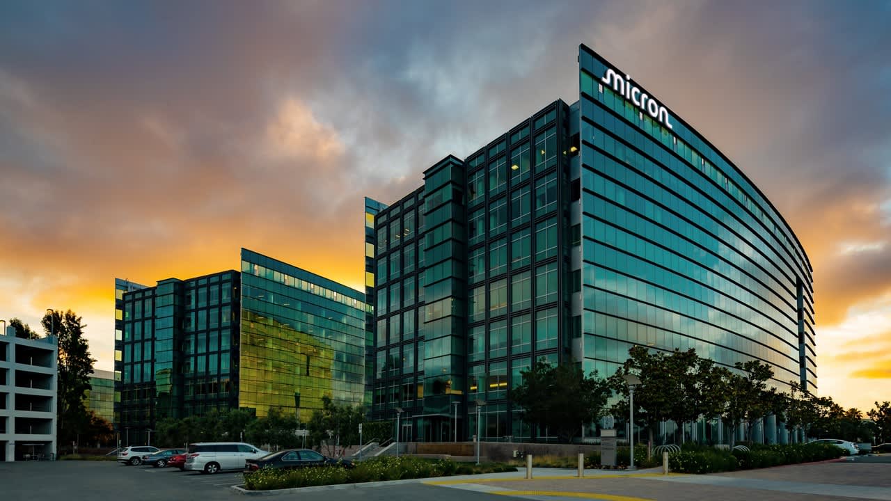 Source-feed image associated with Michael Burry makes a bearish bet against hot memory stock Micron: reports