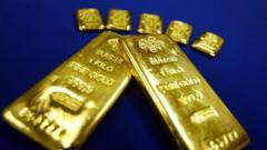 Source-feed image associated with Ex-US government official arrested after $40 million in gold bars found in home