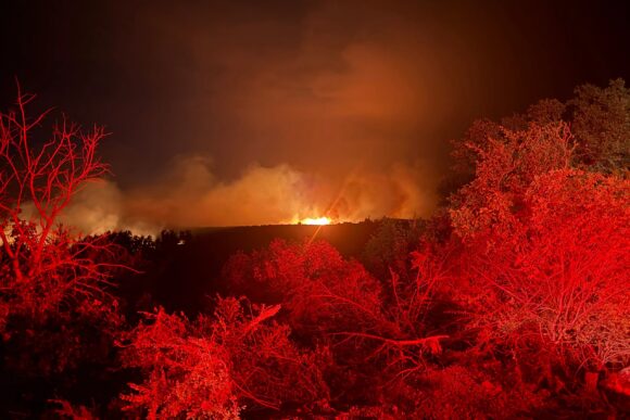 Source-feed image associated with Ross Fire Grows Into One of Largest Wildfires on Record in North Texas