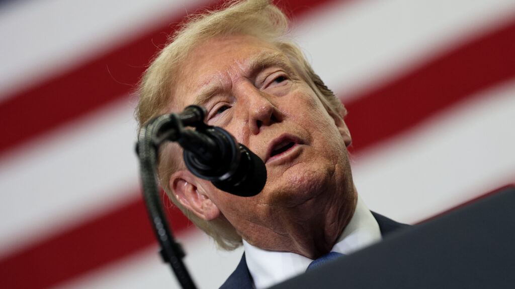 Source-feed image associated with Trump strikes nine more deals with drugmakers to lower prices