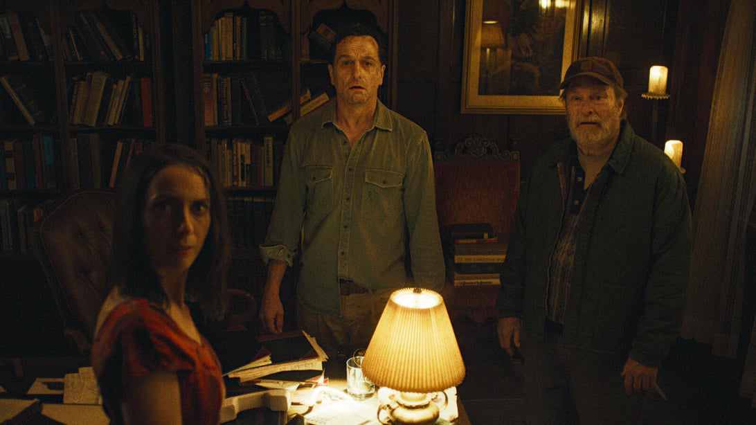 Source-feed image associated with Why ‘Widow’s Bay,’ Matthew Rhys and Breakout Kate O’Flynn Should Scare the Rest of the Emmy Comedy Field