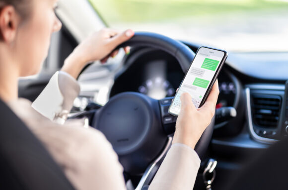 Source-feed image associated with Police Reports Undercount Cellphone Use Before Crashes: Study