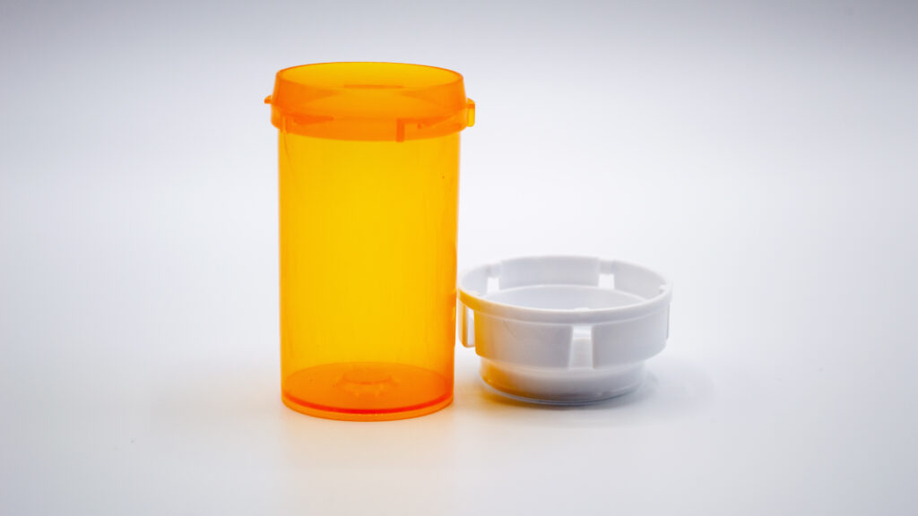 Source-feed image associated with STAT+: AI is good at catching drug theft at hospitals, but only when humans do their part