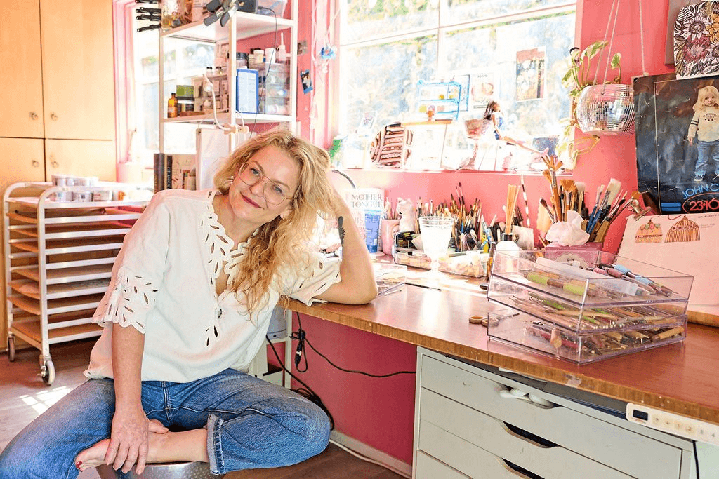 Source-feed image associated with Breaking the Mold: Hollywood Designer Tina Charad Goes Analog With Ceramics
