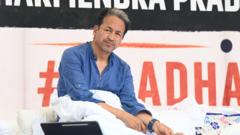 Source-feed image associated with 'I am still alive': Indian activist on hunger strike for 26 days loses 11kg