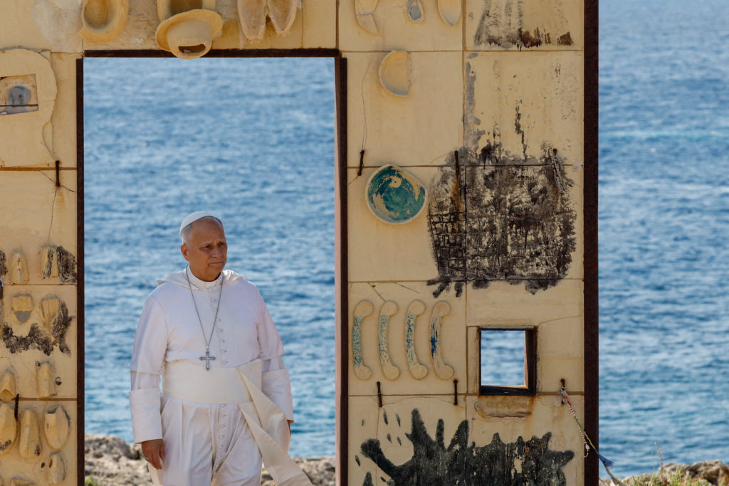 Source-feed image associated with Pope marks July 4 by praying in Lampedusa for migrants who died seeking freedom and prosperity