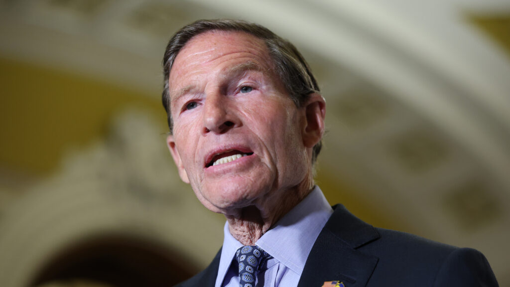 Source-feed image associated with STAT+: Medicare Advantage insurers face new bipartisan scrutiny over AI and care denials