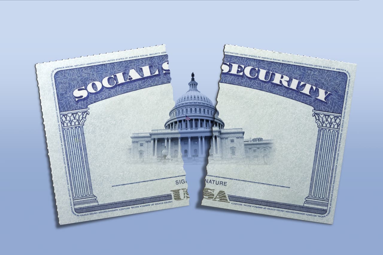Source-feed image associated with Social Security is facing a 22% cliff — 4 ways to build an income stream Washington can’t touch