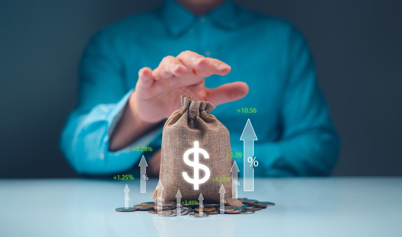 Source-feed image associated with Small-cap outperformance is persisting — and these 15 quality stocks pay rich dividends