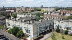 Source-feed image associated with Conservatives pledge to ban foreign nationals from social housing
