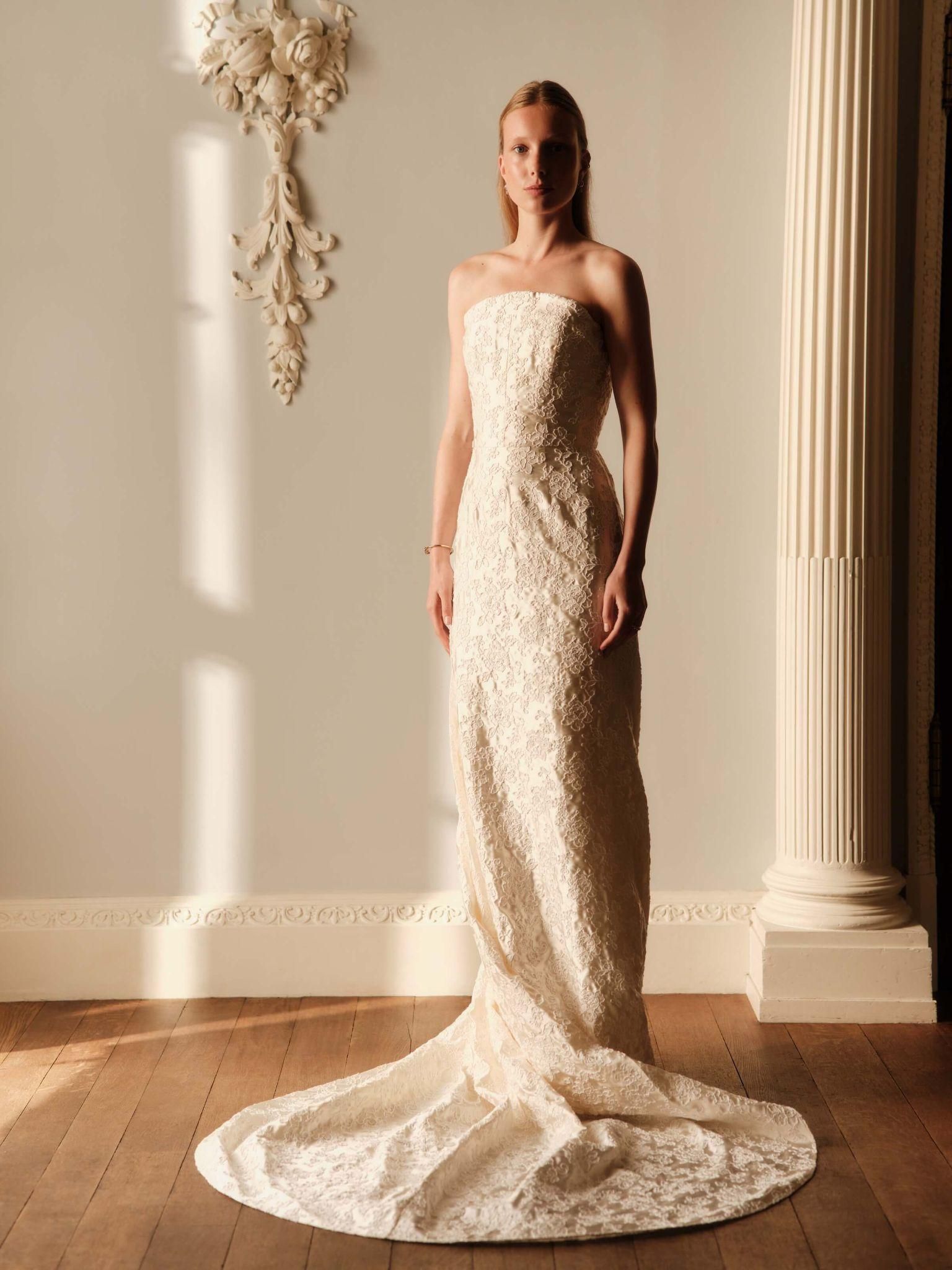 Source-feed image associated with The 28 Best Wedding Dresses for Every Ceremony Style and Venue