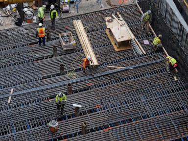 Source-feed image associated with Hiring blew past expectations in August, jobs report shows