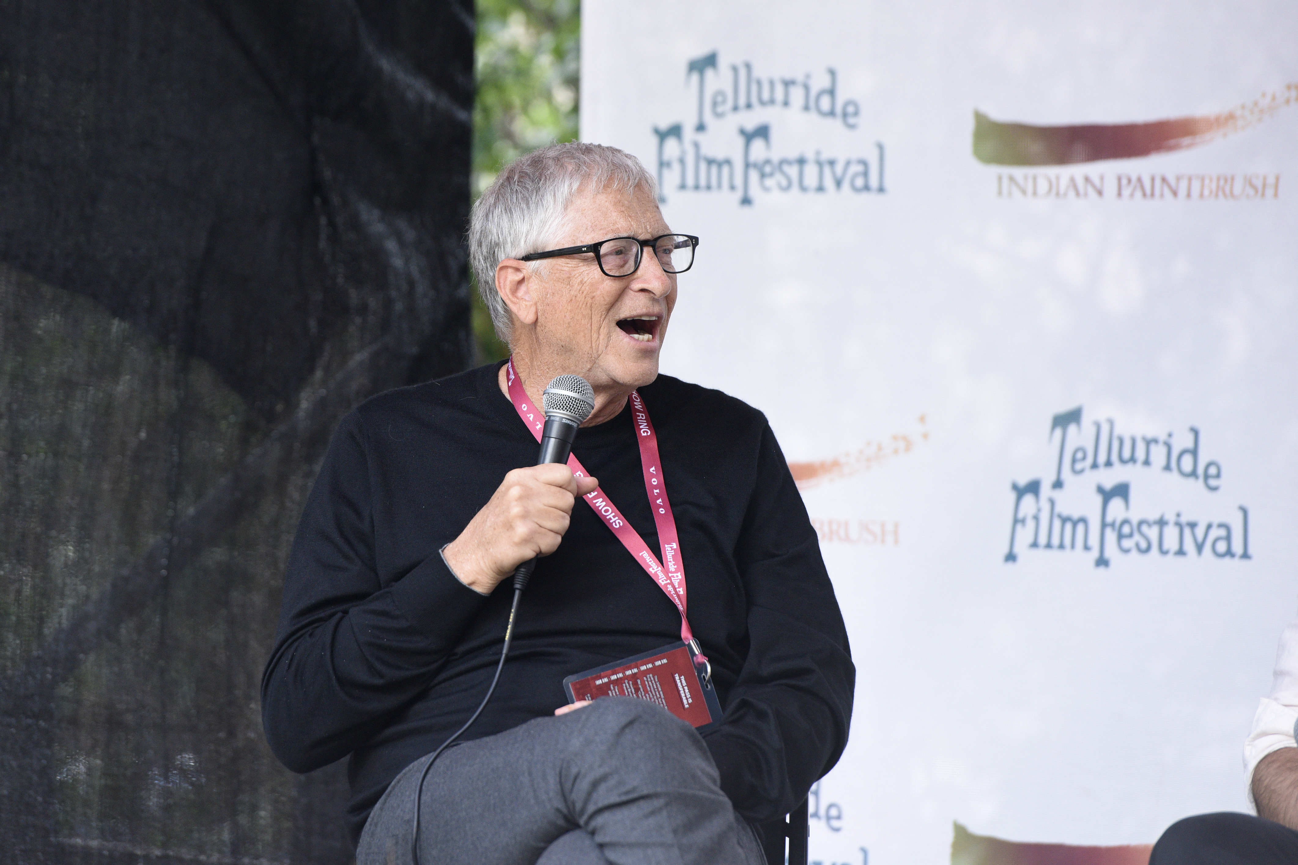 Source-feed image associated with At Telluride Film Festival, Bill Gates Compares Lack of Control Over AI to HAL in ‘2001’: ‘You Could Say “Please Shut Down,” and It Would Say, “OK, I Took That Under Advisement, But…”‘