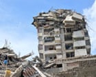 Source-feed image associated with Rescue teams race to Venezuela amid fears thousands killed in earthquakes