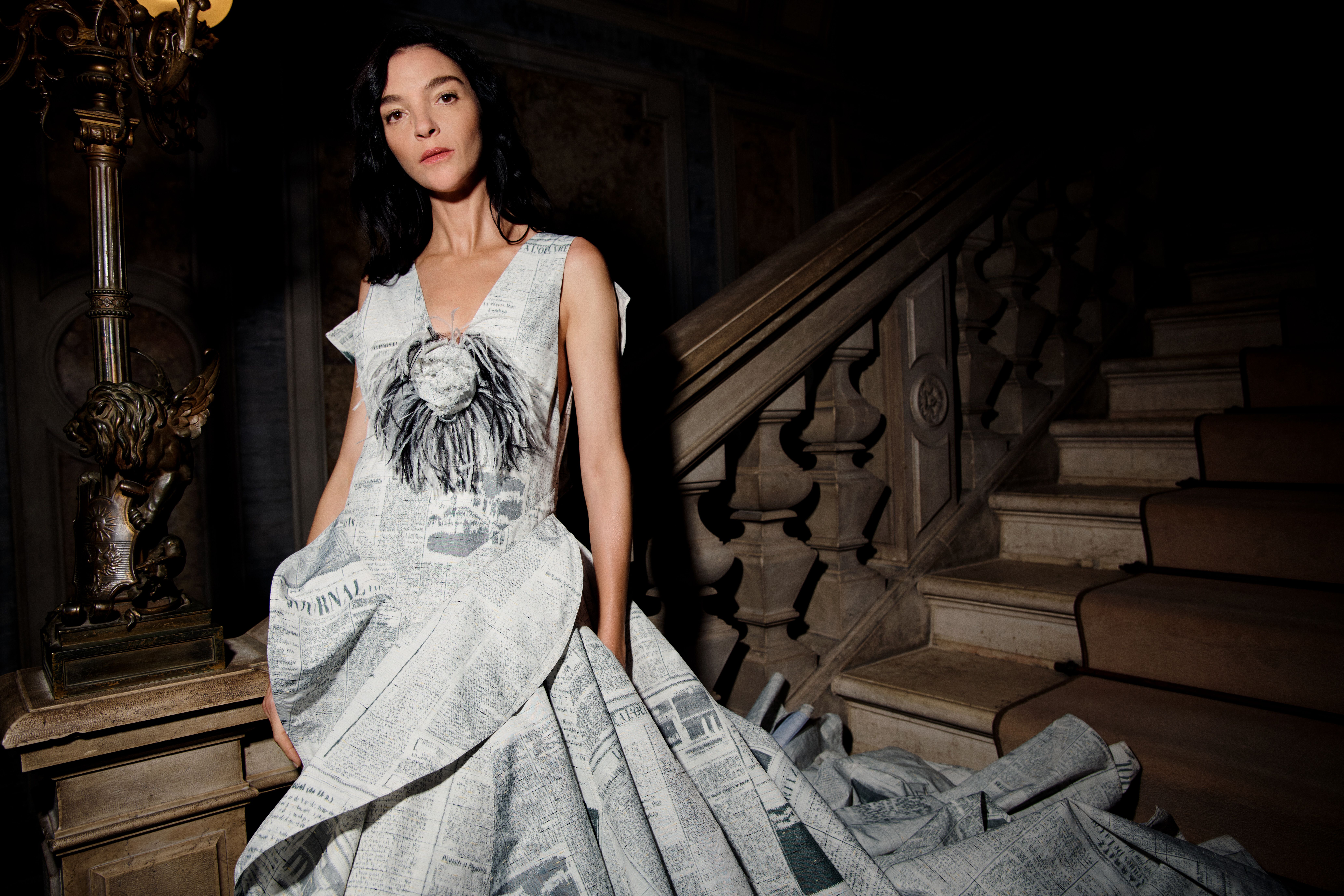 Source-feed image associated with Mariacarla Boscono on Wearing Chanel to Venice Film Festival: “I Feel Like Matthieu’s Princess”