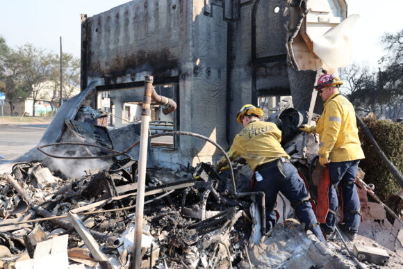 Source-feed image associated with California Utility Has Offered $750M in Program for Eaton Fire Victims