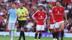 Source-feed image associated with 'Let's go, let's go' - inside catastrophic Manchester derby VAR mistake