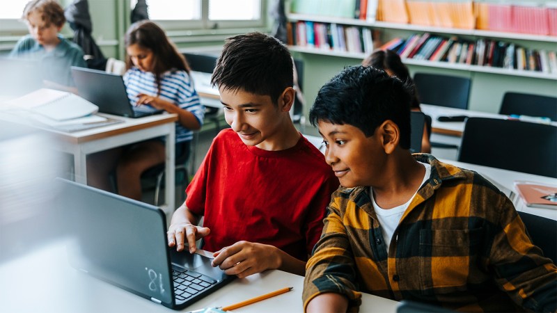 Source-feed image associated with Science backs calls for limiting screens in schools