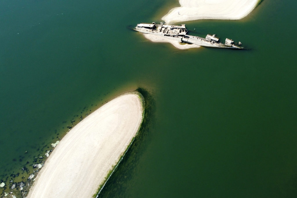 Source-feed image associated with Danube's critically low level reveals relics from the past