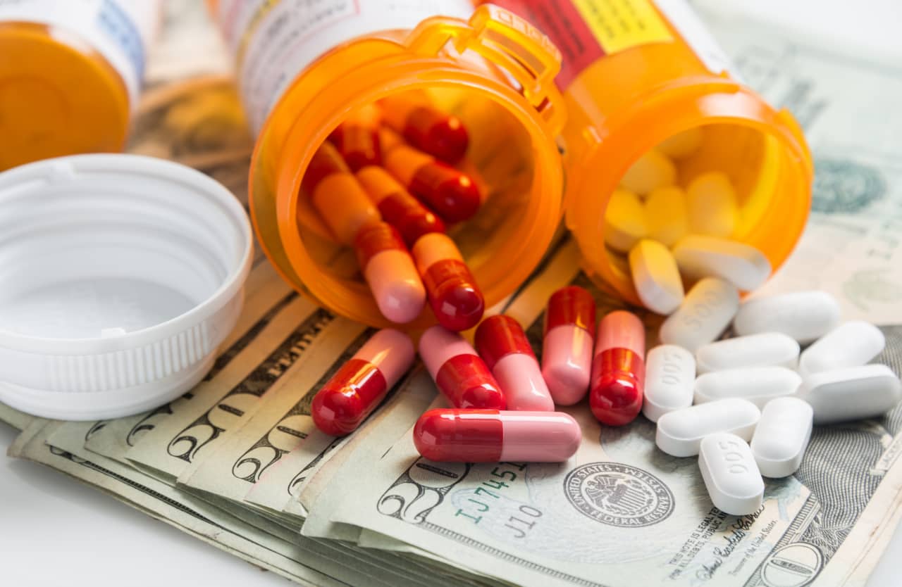Source-feed image associated with Health savings accounts can be a great retirement tool – if you’re healthy or wealthy