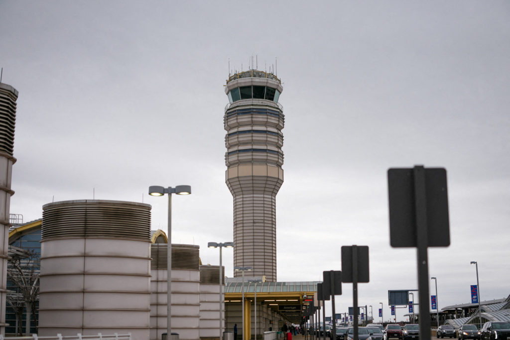 Image from linked report: News Wrap: FAA issues ground stops at major East Coast airports due to equipment failure
