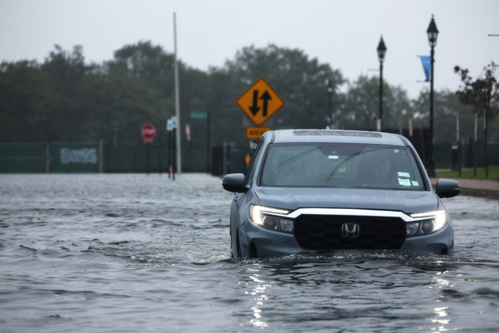 Image from linked report: Powerful nor'easter floods Northeast, leaves over 130,000 without power as high tides threaten coast