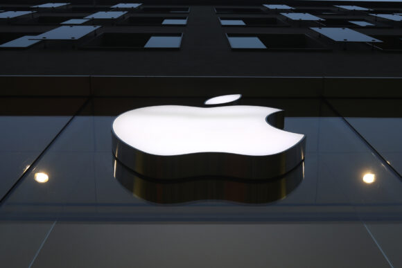 Source-feed image associated with Apple Facing $2.7 Billion UK Lawsuit Over ‘Unfair’ App Tracking Rules