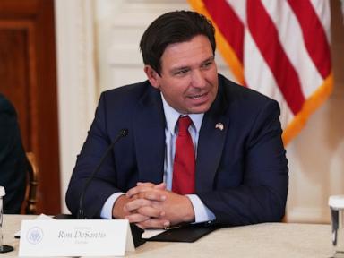 Source-feed image associated with Supreme Court rejects Florida's bid to sue states over truck licenses for immigrants