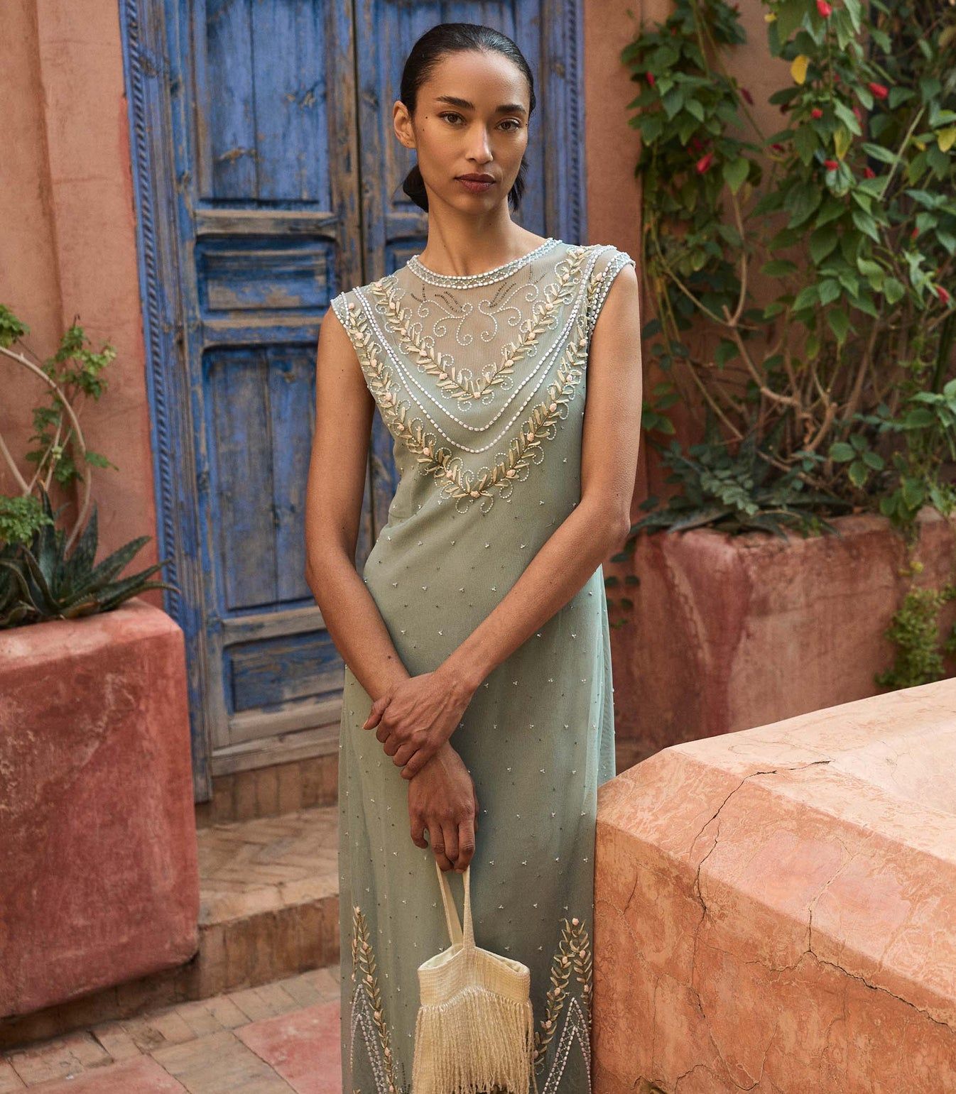 Image from linked report: How to Wear the Art Deco Trend for Wedding Guest Dressing