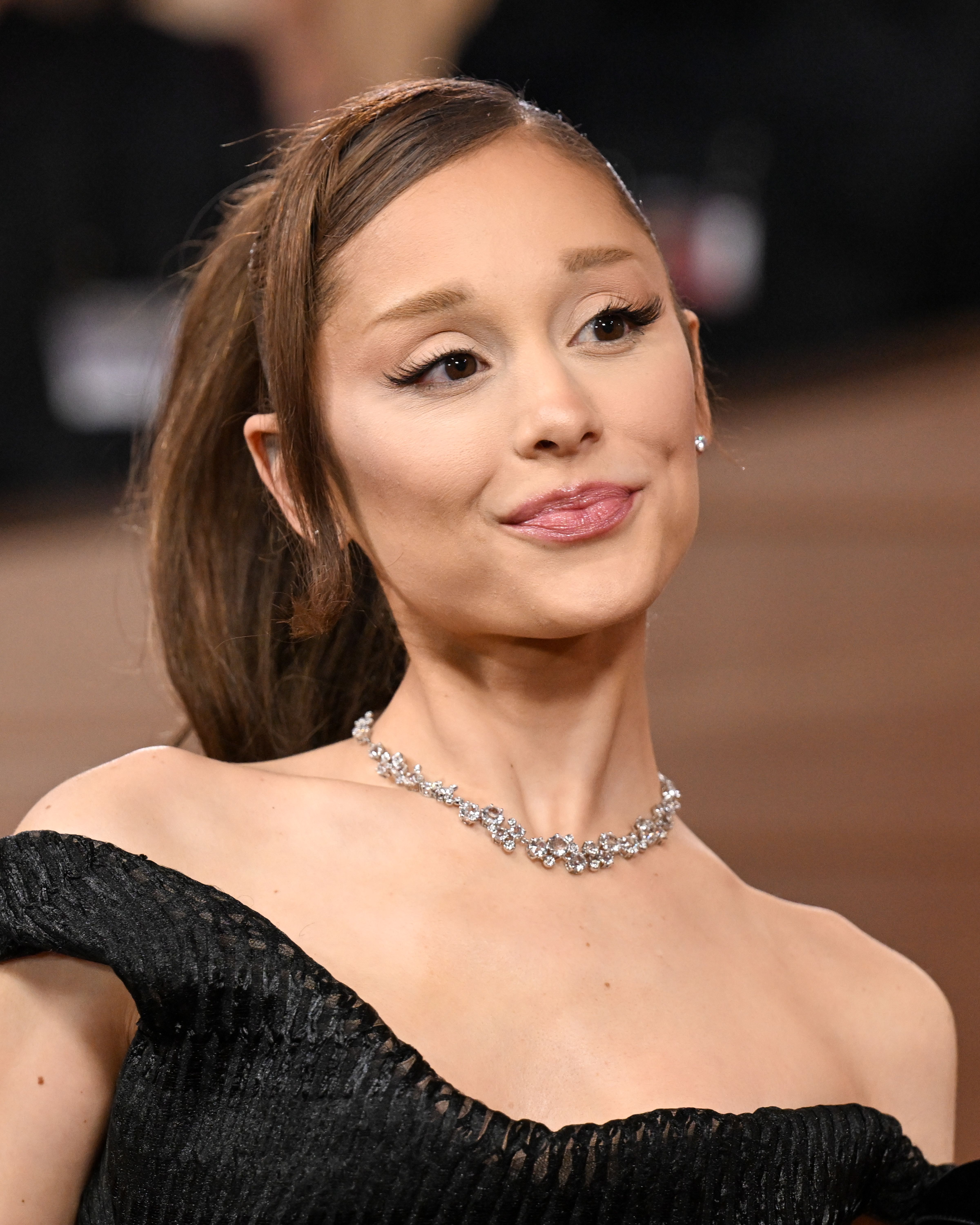 Source-feed image associated with Watch Ariana Grande Launch Her First Tour Since 2019