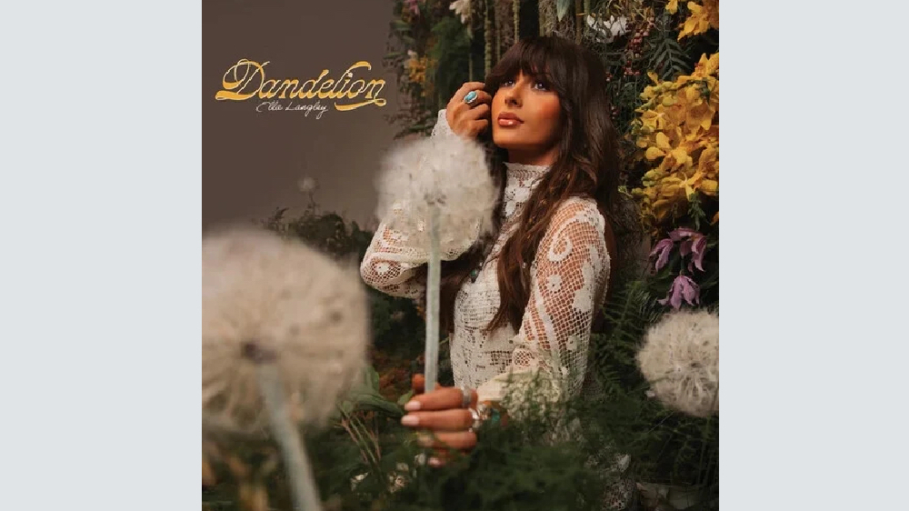 Source-feed image associated with Ella Langley’s ‘Dandelion’ Album Returns to No. 1 Spot on Billboard 200 for First Time in Four Months, So ‘Choosin’ Texas’ Won’t Get Lonely at the Top