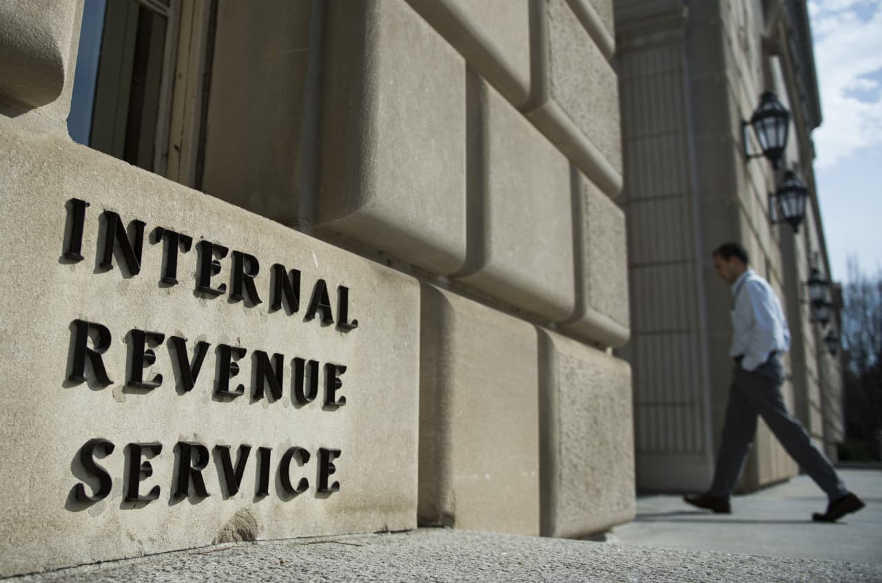 Source-feed image associated with Will you be audited by Trump’s IRS? New data says there’s one group that can breathe a lot easier.