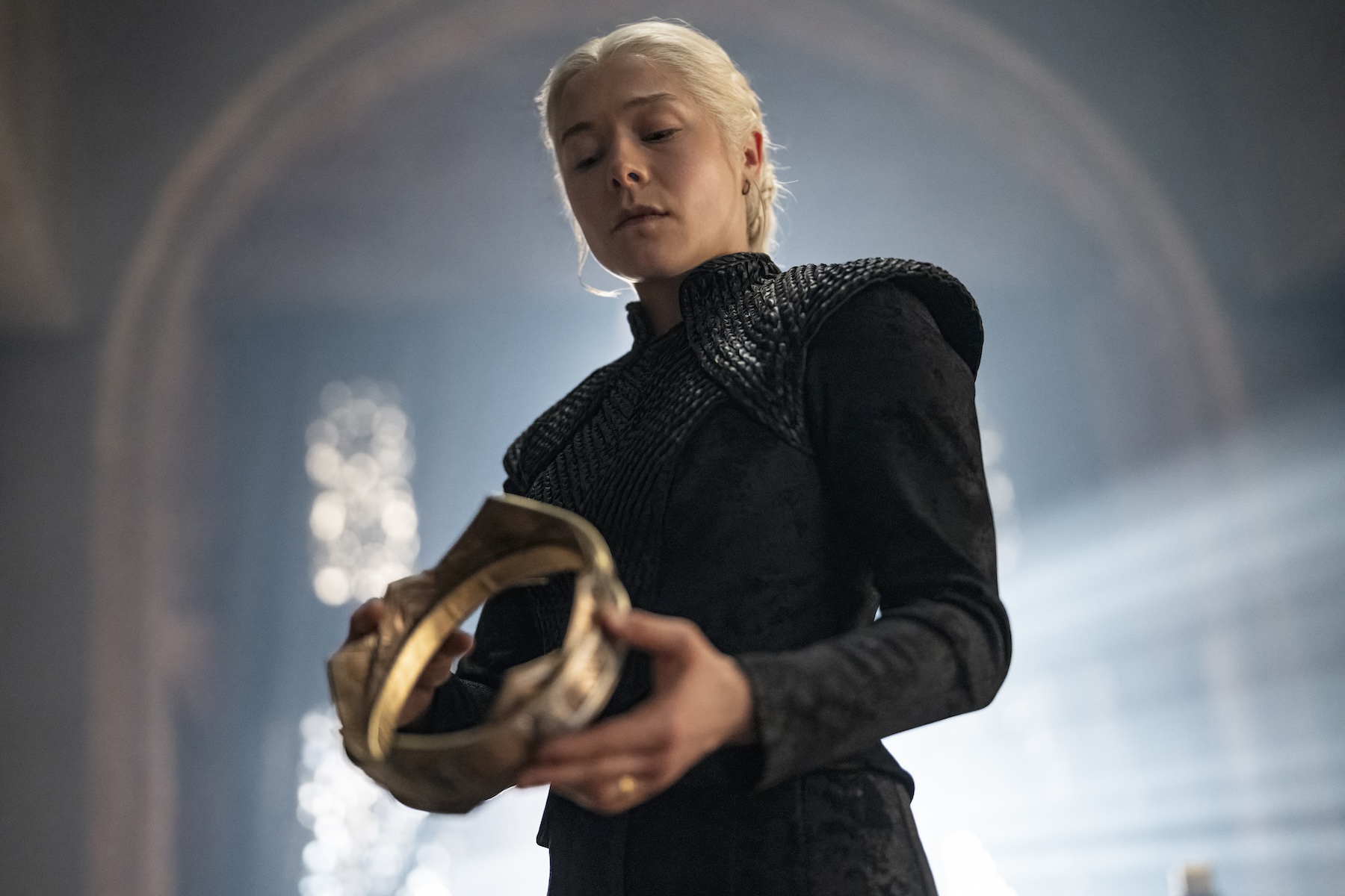 Source-feed image associated with ‘House of the Dragon’ Star Emma D’Arcy and Creator Ryan Condal on Rhaenyra-Daenerys Finale Connection and What All That Death Means for Season 4