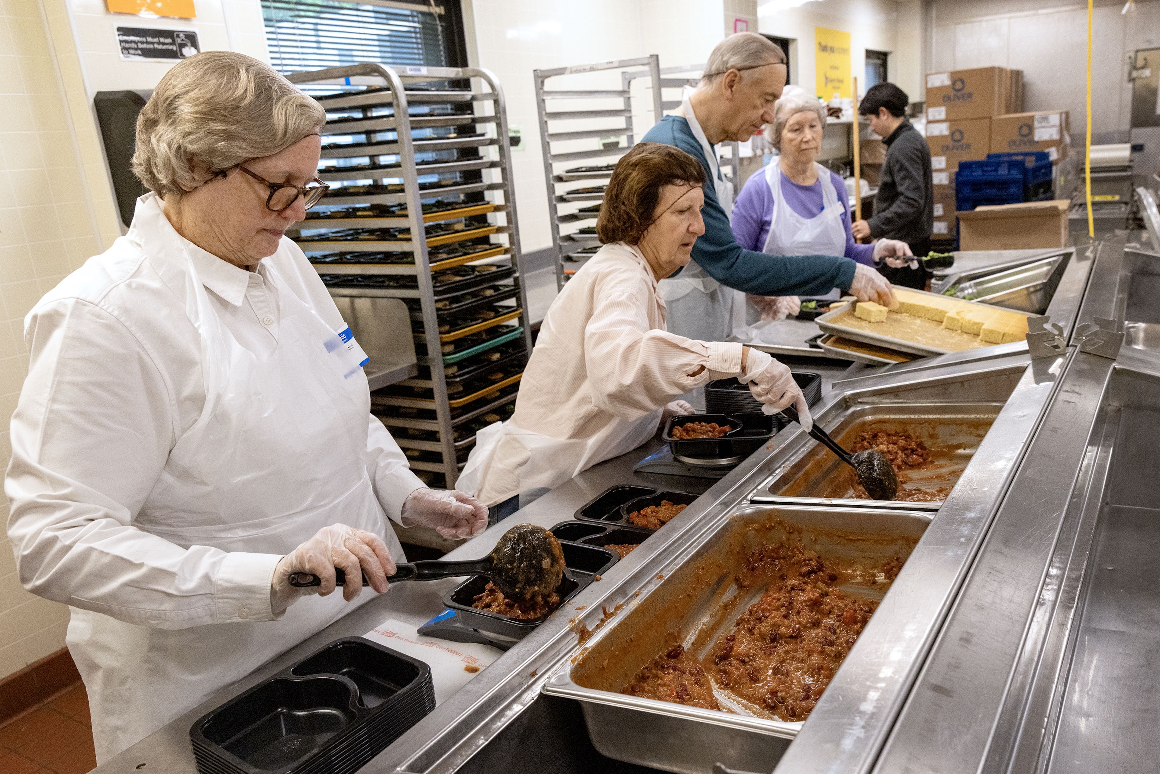 Source-feed image associated with Cost-Saving Medicaid Meal Deliveries Threatened by Cuts, Policy Uncertainty