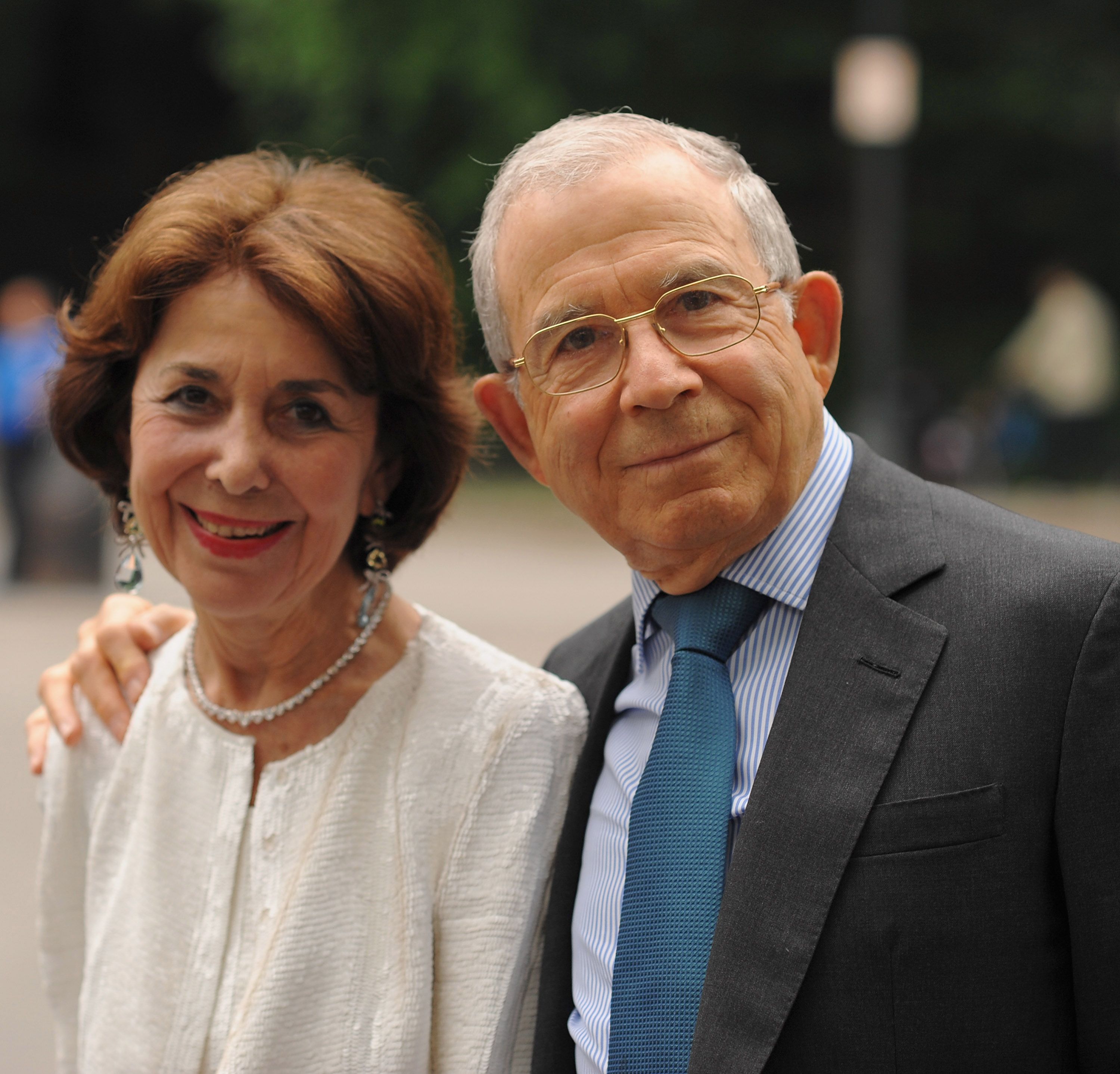 Source-feed image associated with Anna Wintour Remembers Donald Newhouse