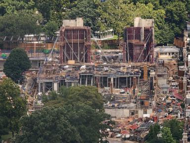 Source-feed image associated with Appeals court blocks construction of White House ballroom