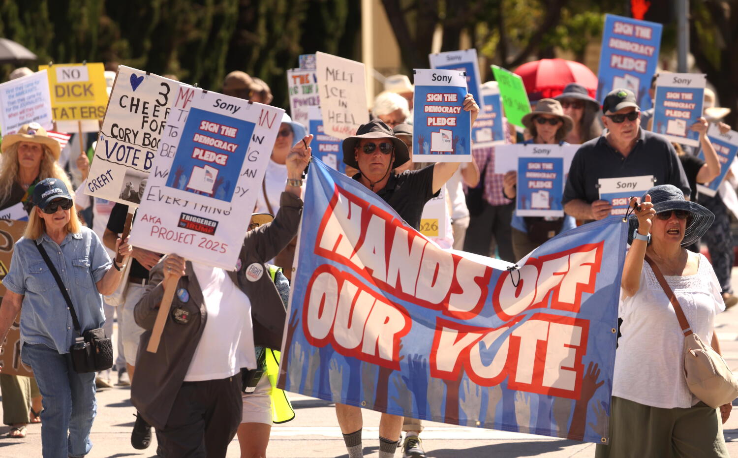 Image from linked report: Culver City protesters demand Sony, Amazon, other studios defend democracy