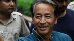 Source-feed image associated with Youth protests have weakened Modi, Indian activist who went on hunger strike tells BBC