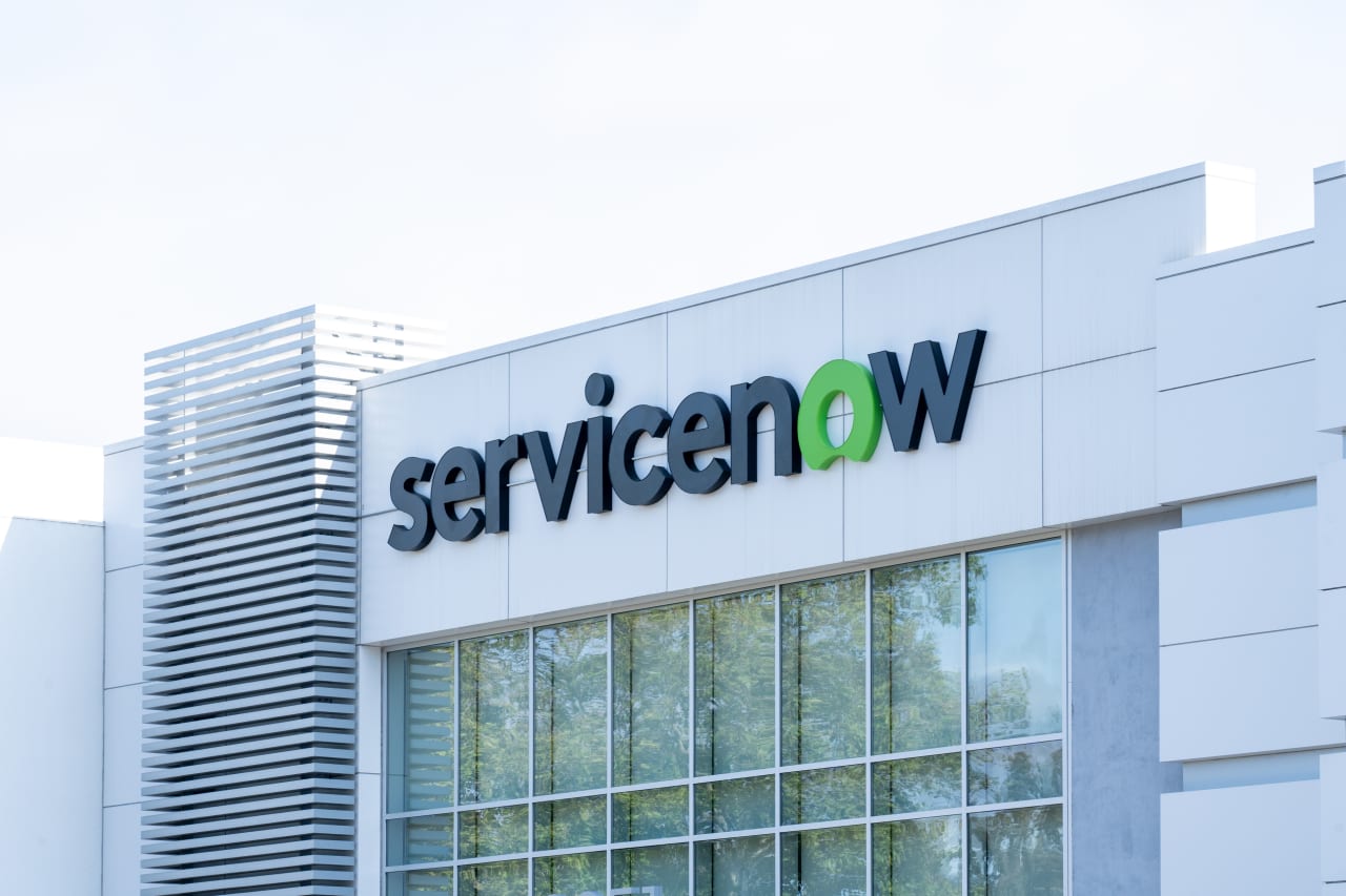 Source-feed image associated with ServiceNow’s stock falls as a new AI threat overshadows earnings beat