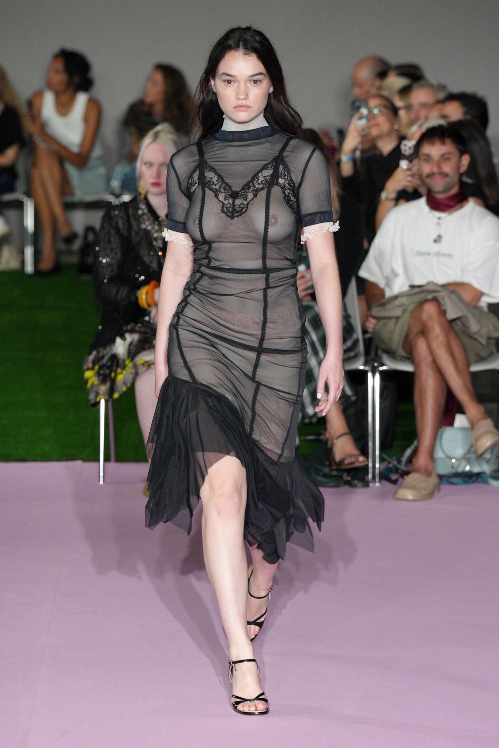 Image from linked report: Ester Manas Spring 2027 Ready-to-Wear