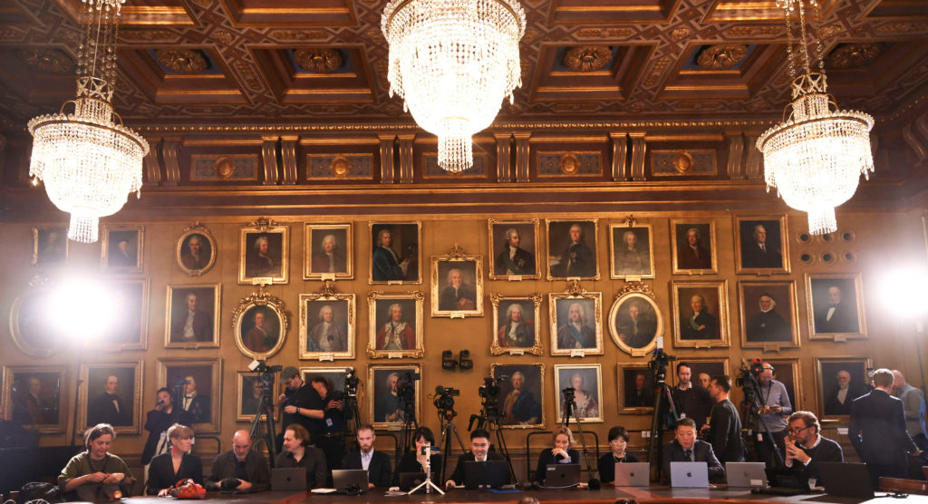 Image from linked report: WATCH: Kagan and Soai win Nobel Prize in chemistry for illuminating mirror-image molecules