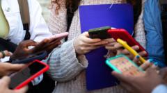 Source-feed image associated with Starmer set to ban under-16s from major social media platforms