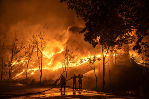 Source-feed image associated with Update: ‘Chronic’ Heat Risk in Europe Draws Warning From Swiss Re Unit