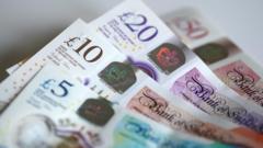 Source-feed image associated with Overseas voters moving to UK could face £100,000 donations cap for year