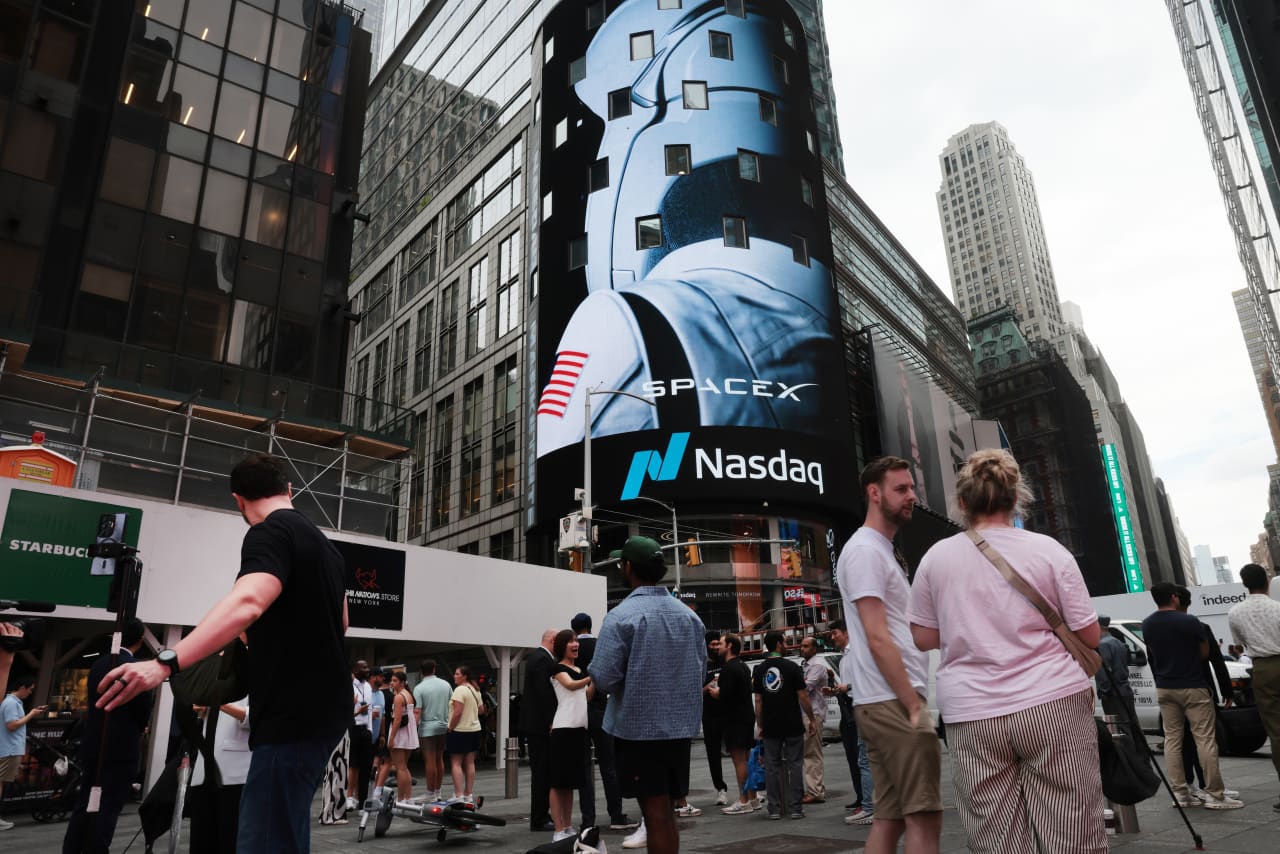 Source-feed image associated with The Nasdaq-100 has been far more volatile than the S&P 500. Now add SpaceX to the mix.