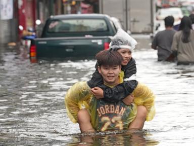 Image from linked report: Bangkok floodwaters begin to ease after torrential rains affect 700,000 people